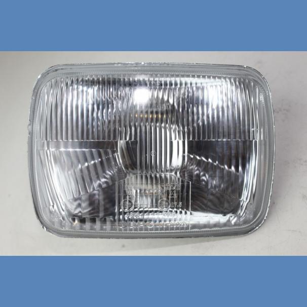 TOYOTA HILUX 1.8D 1994 HEAD LIGHT LH/RH FOR SALE IN KENYA