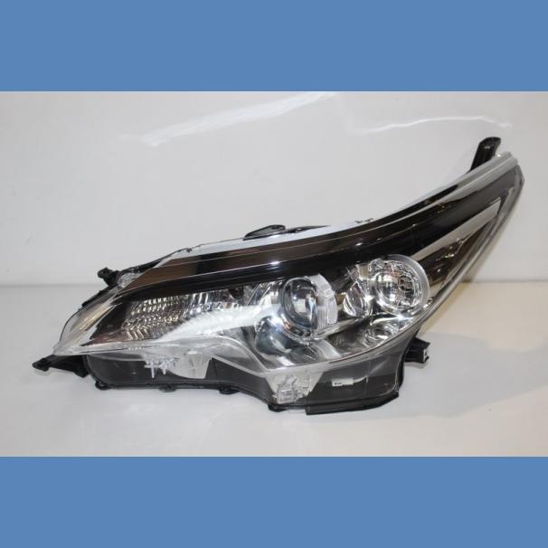 Toyota Fortuner 2017  Left-Hand Side Headlight for Sale in Kenya