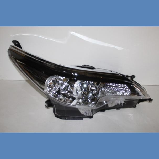 Toyota Fortuner 2016–2017 Right Front (RH) LED Headlight for Sale in Kenya