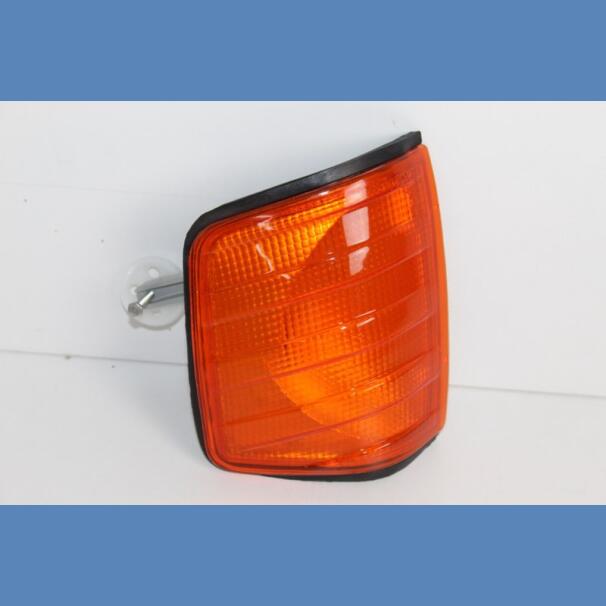Mercedes 190E Front Left Indicator For Sale in Kenya 