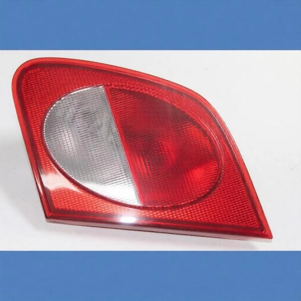 MERCEDES E-CLASS TAIL LAMP RIGHT HAND SIDE INNER For Sale in Kenya