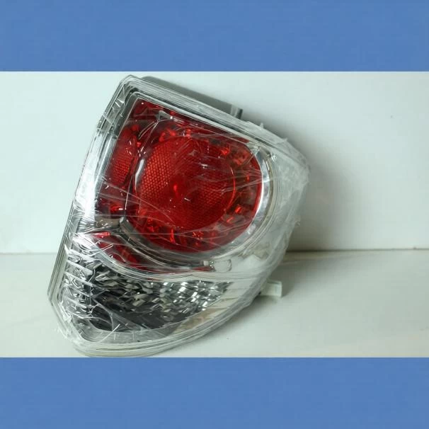 TOYOTA FORTUNER 2012 TAILAMP RH For Sale in Kenya