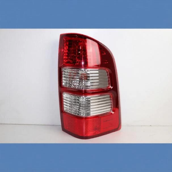 FORD RANGER TAILAMP 2010 RH/REAR For Sale in Kenya