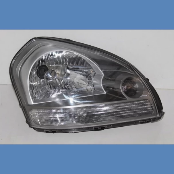 Hyundai Tucson Right Front (RF) Headlamp Clear Lens for Sale in Kenya