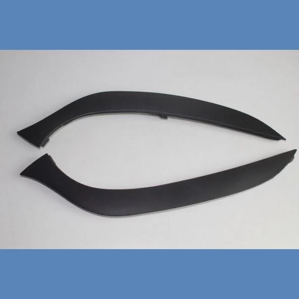 Renault Clio 2013 Headlight Moulding Set for Sale in Kenya