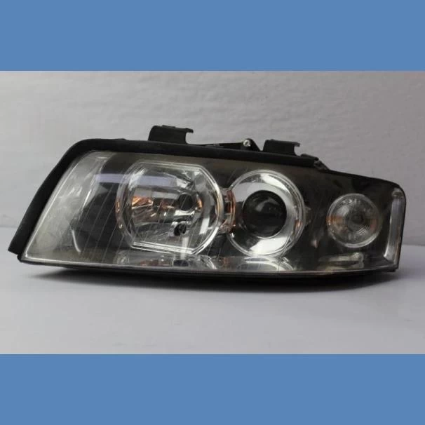 Audi A4 2001–2004 Left-Hand Side Headlight for Sale in Kenya