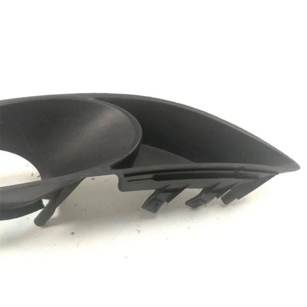 Toyota Auris 2009 Fog Cover LH for Sale in Kenya