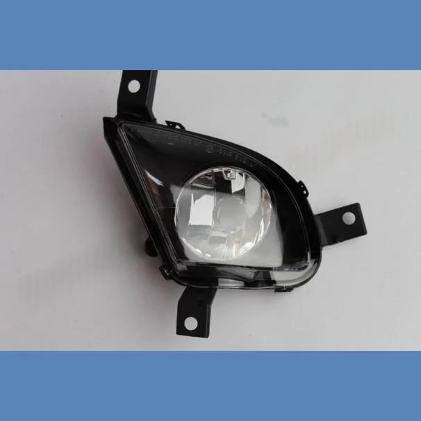 BMW E90 LCI Fog light For Sale in Kenya - Right