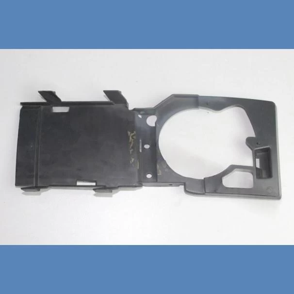 BMW E90 Fog Lamp Cover in Kenya - Front Left 