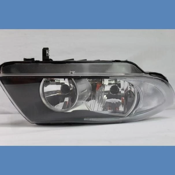 BMW E90 Headlight in Kenya - Right for Old Spec