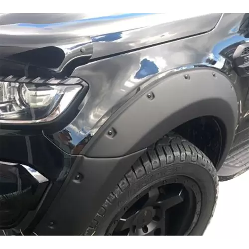 Ford Ranger Studded Wheel Arches Set For Sale in Kenya (2015–2019)